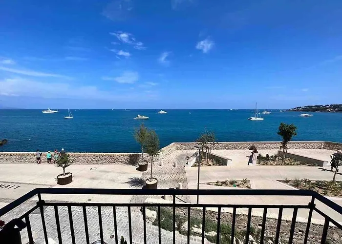 Apartment Stunning View Antibes