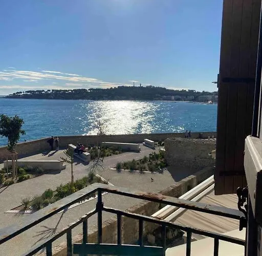 Stunning View Antibes